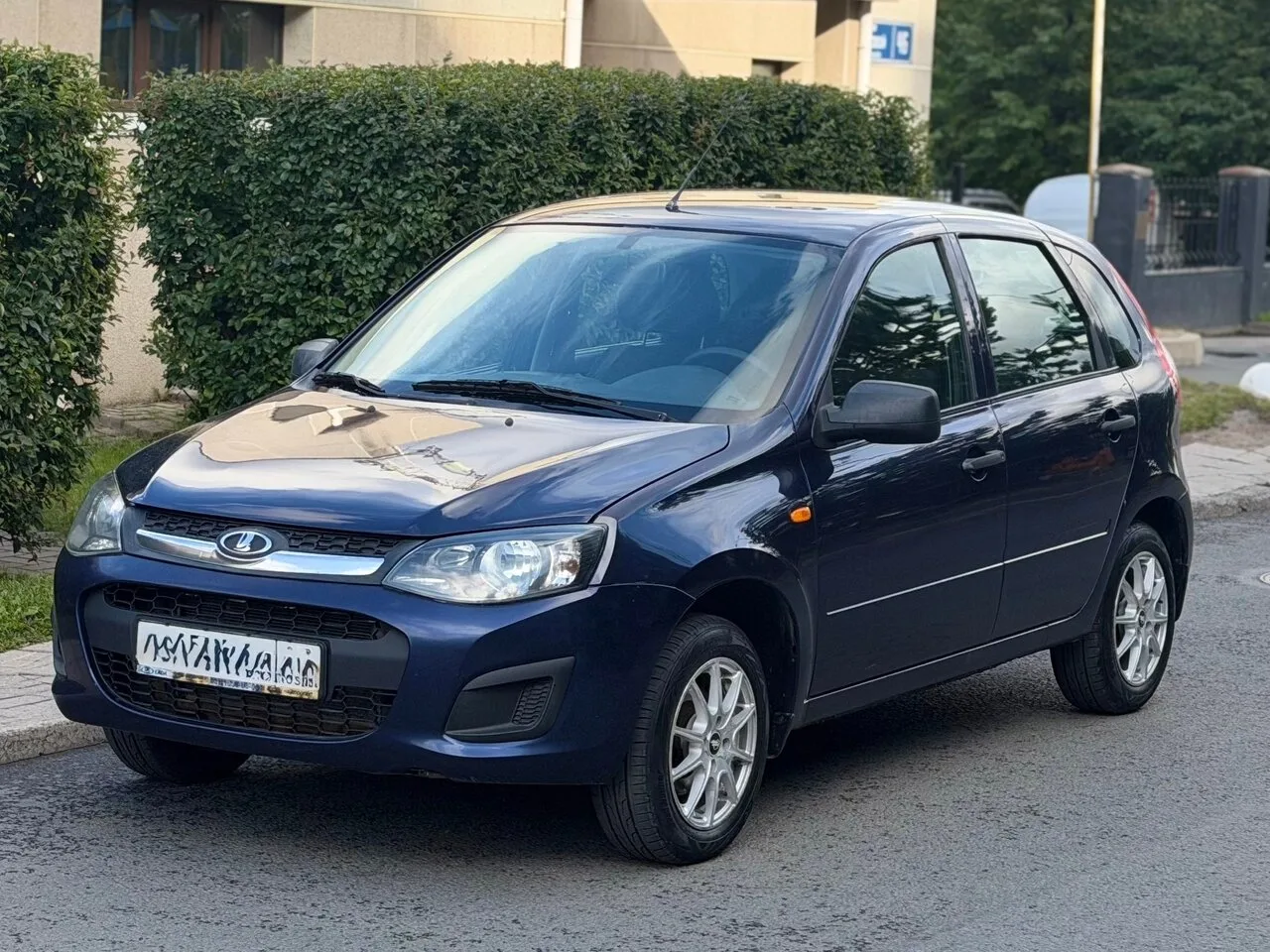 Продам Lada Kalina 2 – 2014 год. В кузове хэтчбек.