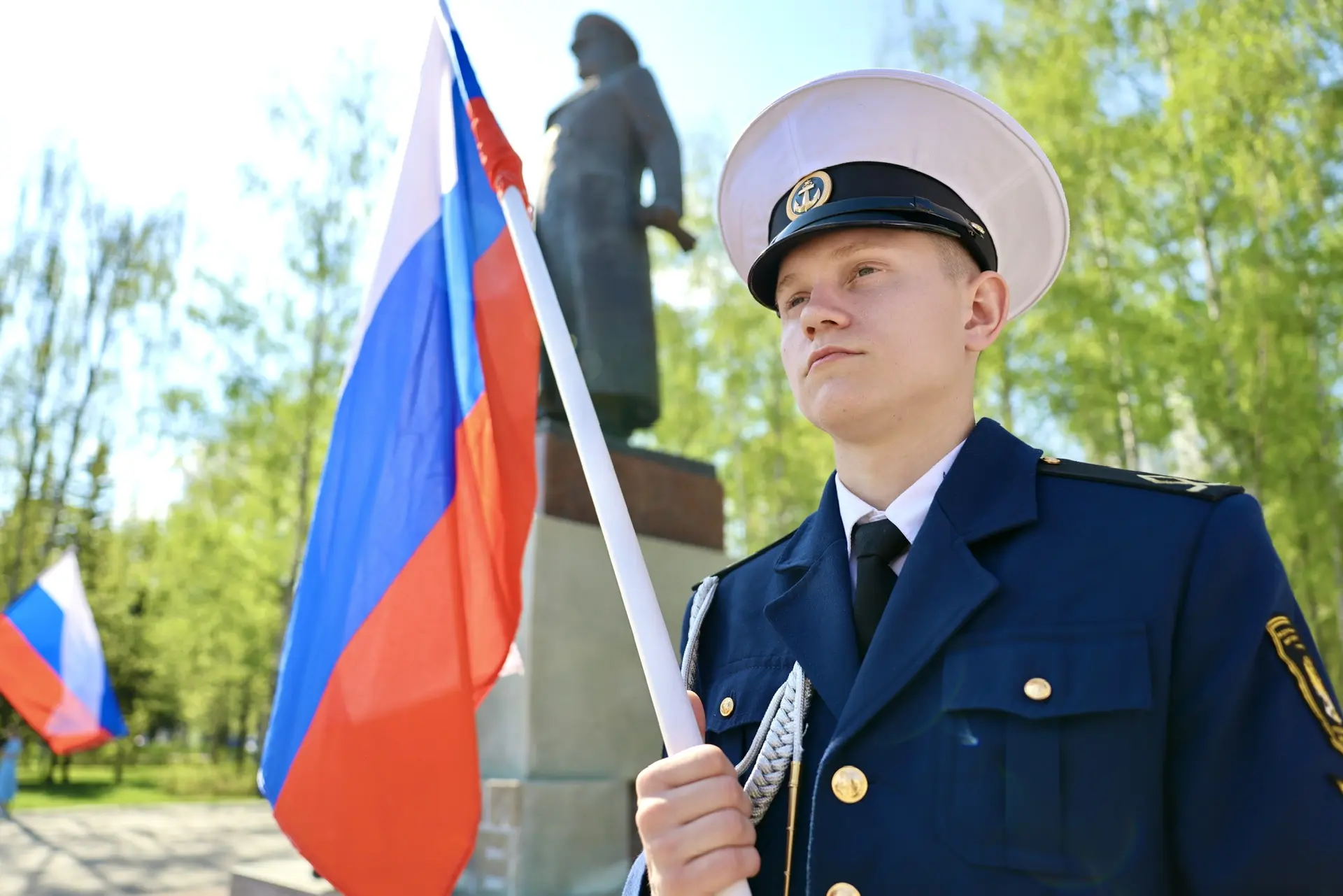 ВАЛЬС ПОБЕДЫ  ⚓️🇷🇺 7 мая курсанты 1 курса института "Морская академия" под руководством куратора - Р
