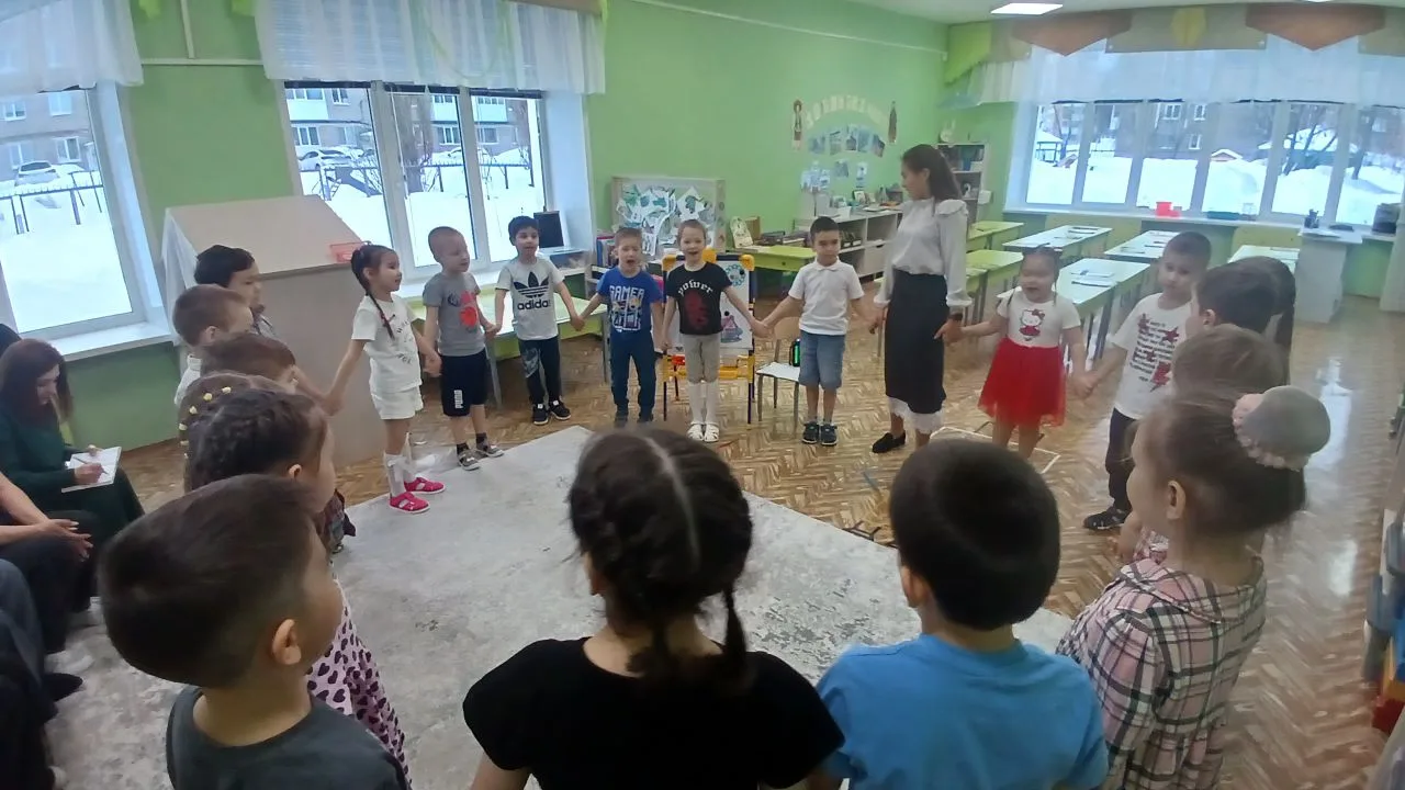 🎓 Увлекательное путешествие в мир грамоты! 
 
✨В подготовительной группе №4 состоялось необычное от