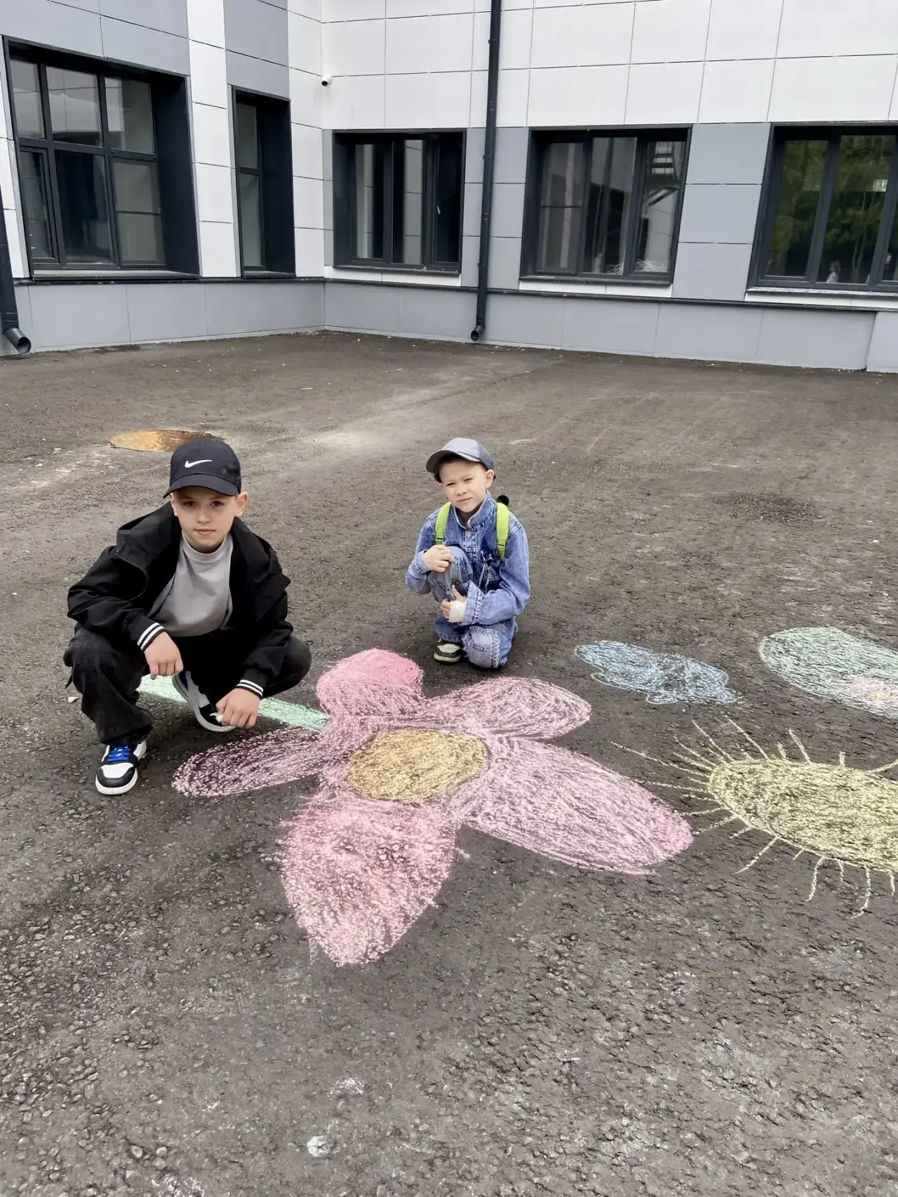 🌈✨ Пришкольный лагерь «Радуга». Итоги первой недели!✨🌈

В нашем лагере каждый день полон новых отк