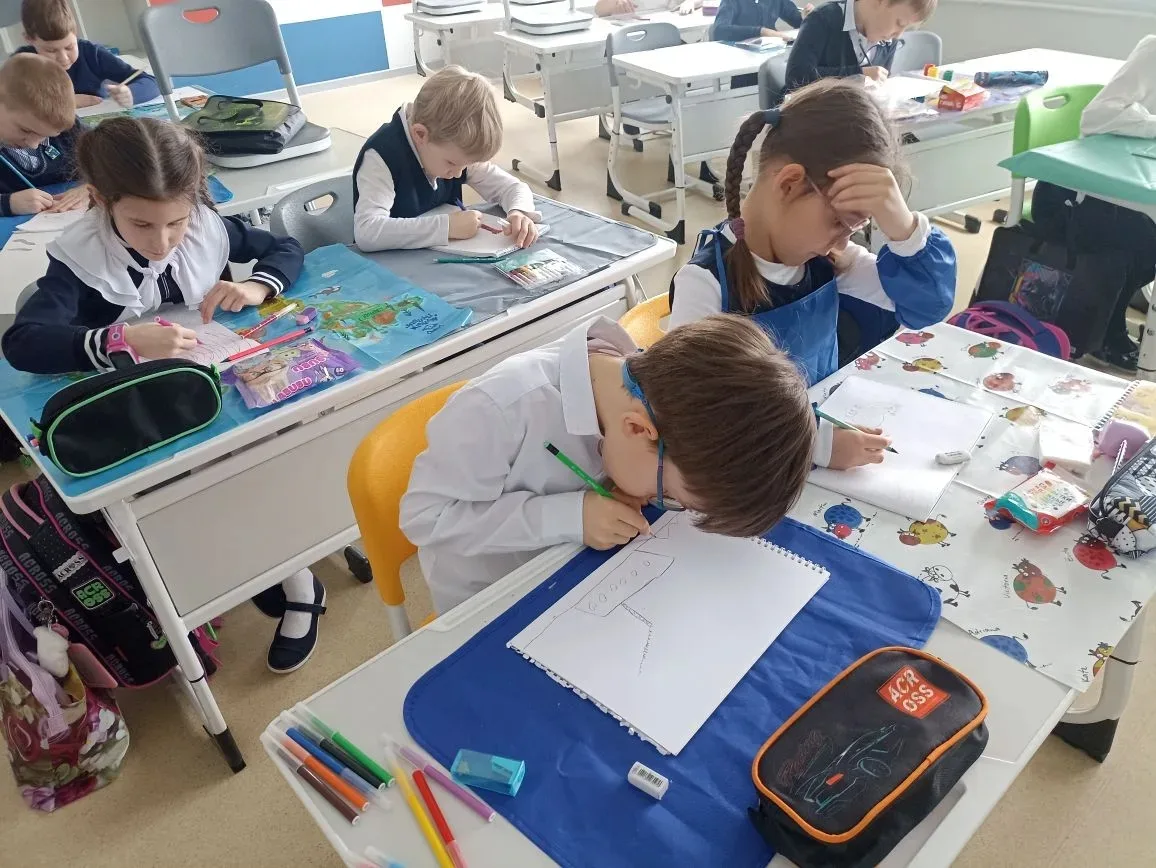 ❄ ДЕНЬ АРТИКИ В ШКОЛЕ🌍   28 февраля в России отмечается важный и значимый праздник-День Арктики"⛄ Он