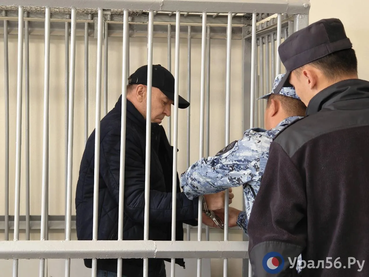 Игорь Абудульманов был взят под стражу в зале суда. Такое решение по избранию меры прес...