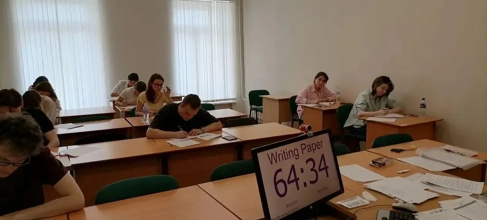 🌞 Сертификационное тестирование СПбГУ по английскому языку прошло в первые выходные лета!