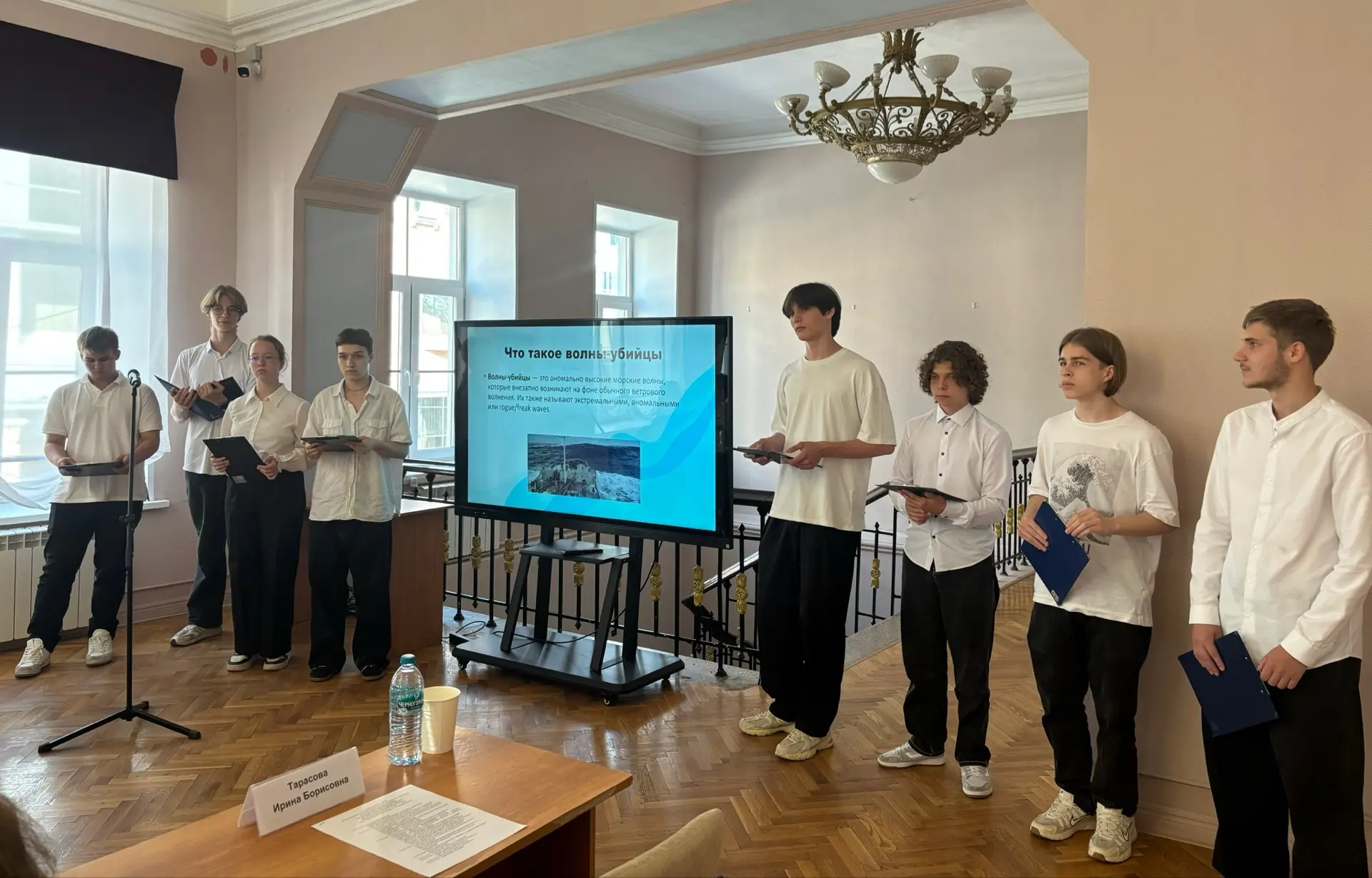 В эти минуты проходит первое мероприятие программы «Новая образовательная модель научного поиска», о