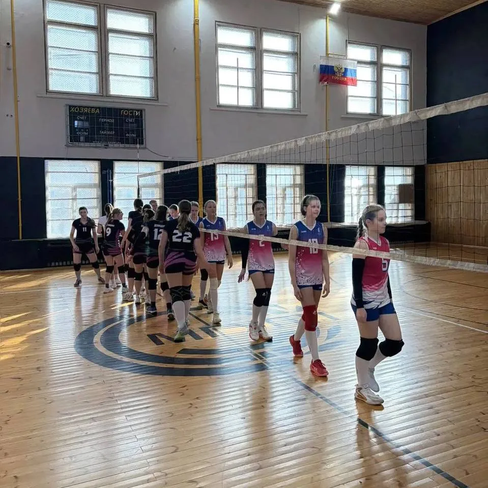 🏐 Эмоции на максимум: открытый турнир по волейболу  В Колледже РОСБИОТЕХ прошёл открытый турнир по в
