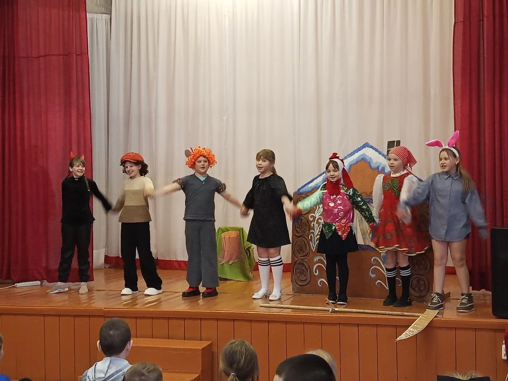 🎭 Волшебный мир театра открылся для наших юных зрителей!

В преддверии Всемирного дня театра в наше