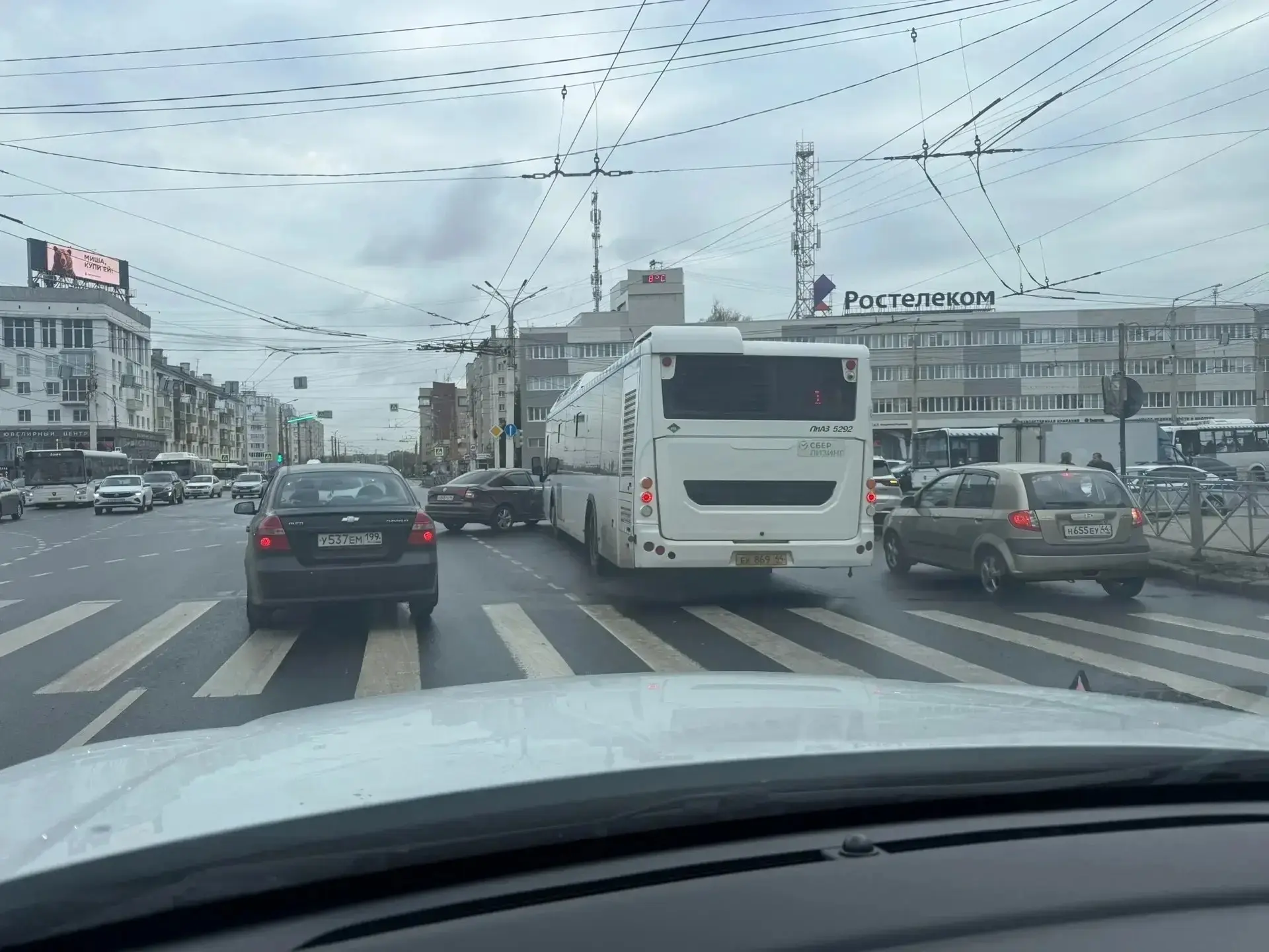 На Подлипаева ДТП с автобусом