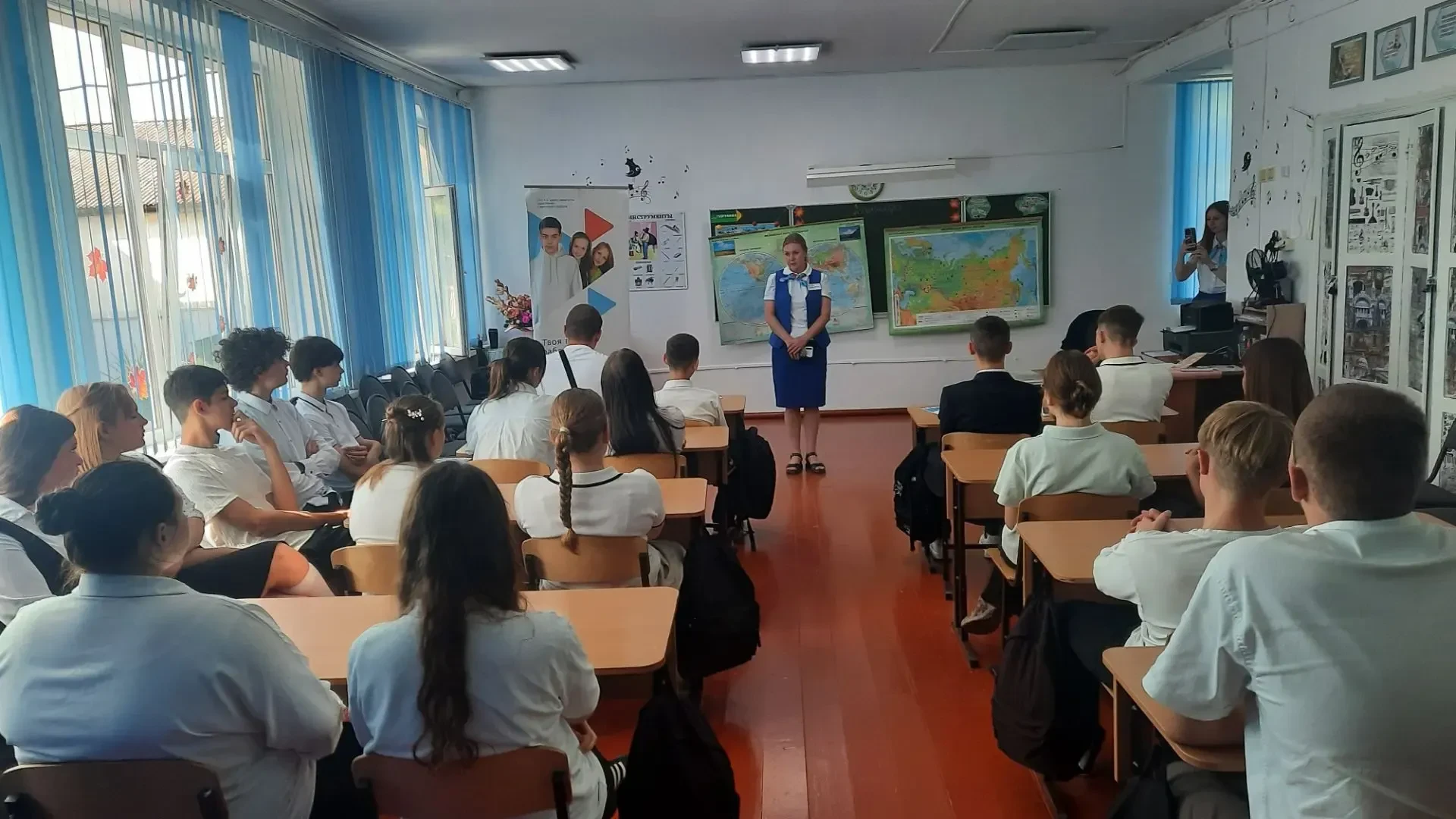 Сегодня у нас в МБОУ СОШ № 3 ст. Крепостная особенная встреча. К нам приехали специалис...