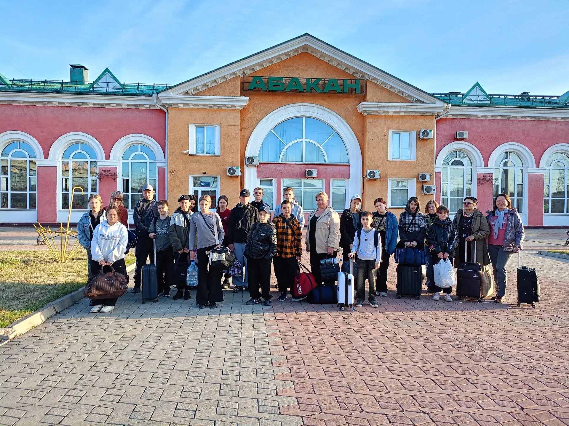 Удивительное путешествие в Новосибирск состоялось у ребят Шалоболинской, Алексеевской и...