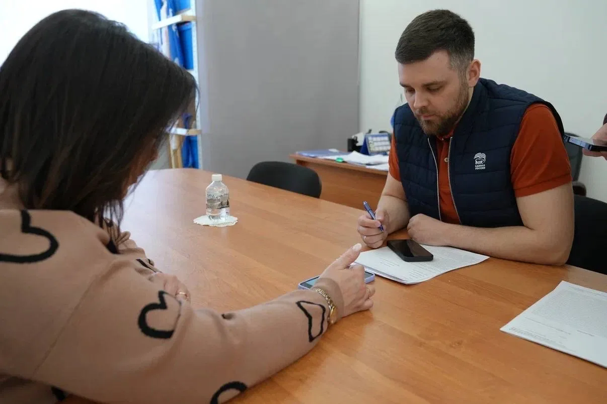 📝Приемы граждан — самый действенный способ решения адресных проблем в округе. Очередна...