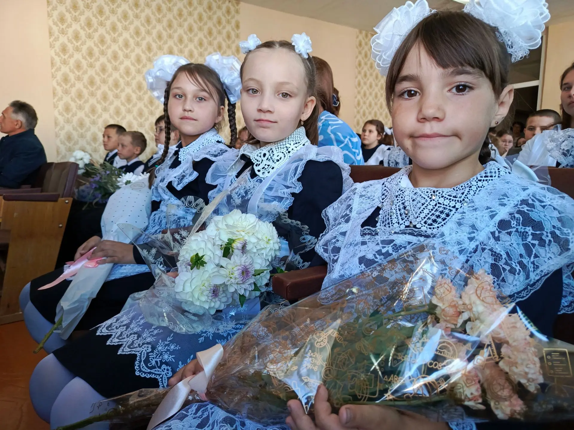 🔔 С Днём знаний! Новый учебный год — 2026/2027 объявляется открытым!