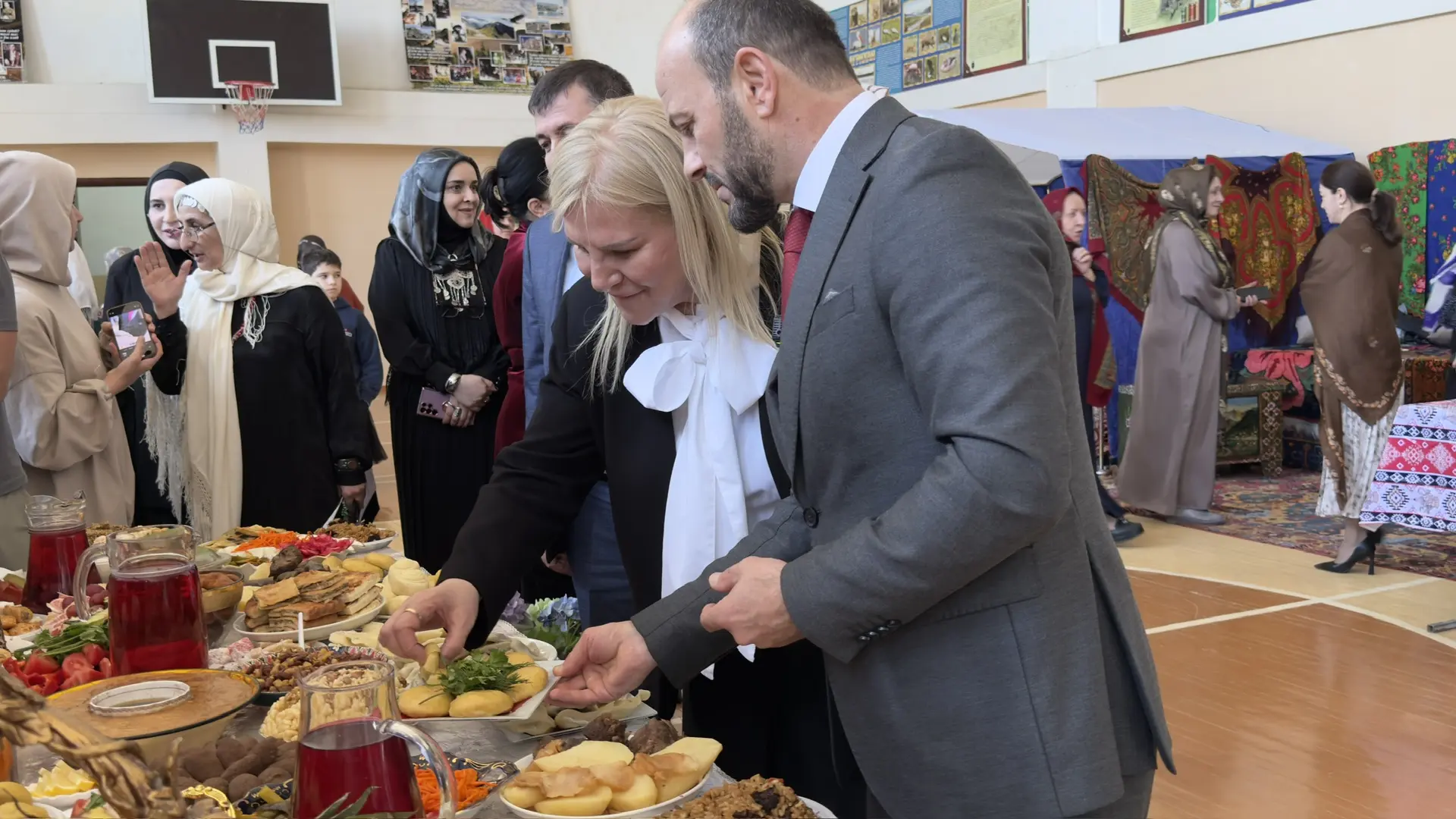 Наш ежегодный  Фестиваль народных промыслов и этнической культуры   « На крыльях песни и мечты » пос