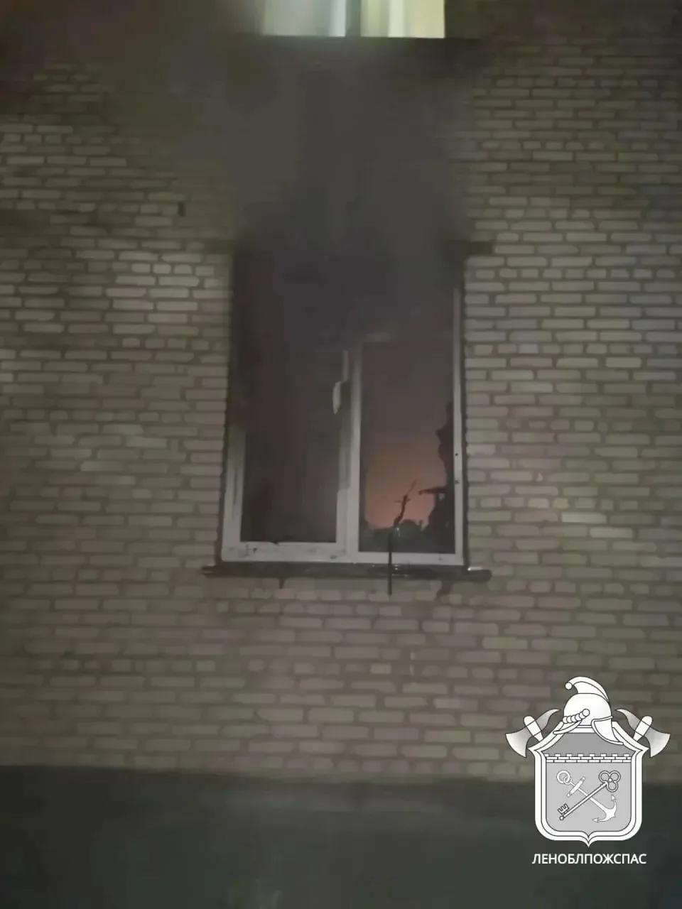 Ребенок пострадал при пожаре в Пикалёво