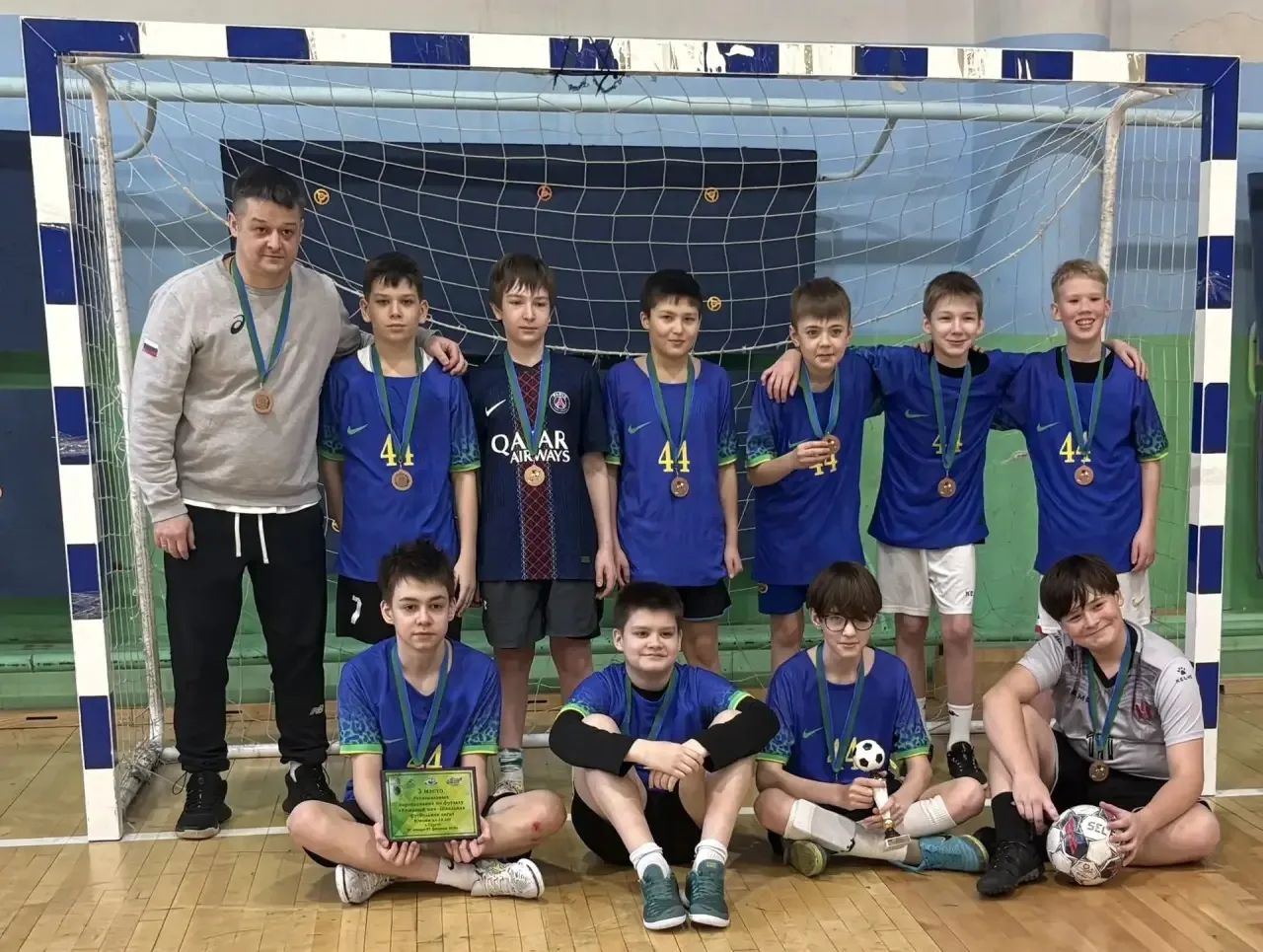 🏆 МЫ НА ПЬЕДЕСТАЛЕ! 🏆  Завершился региональный этап «Кожаного мяча» по футзалу. Это были  невероятны