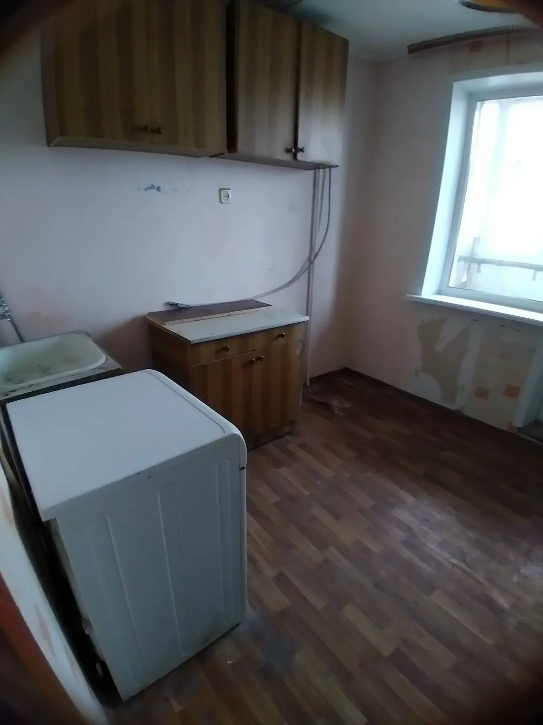Продам 1 комн кв в Мариуполе пр.Тульский. 10 минут от моря. 8/9 эт, 34 кв.м. жилое состояние, ( дом 