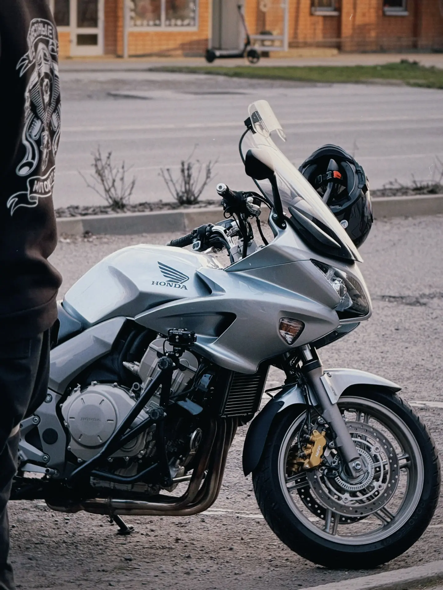 Сегодня к нам в гости заезжали МК МЕСТНЫЕ 🏍️