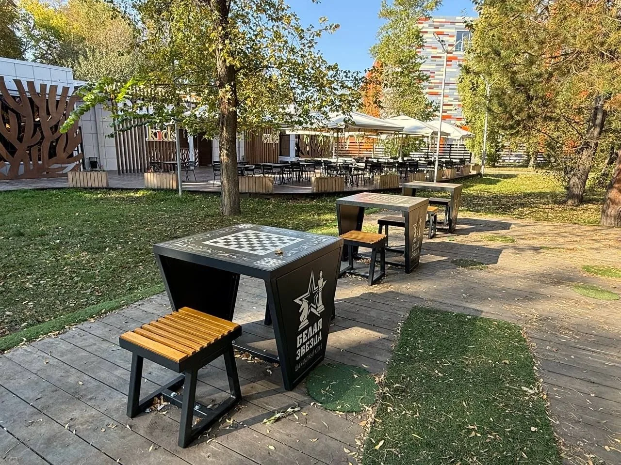 ♟️ Еще одна площадка для игры в шахматы появилась в Омске.