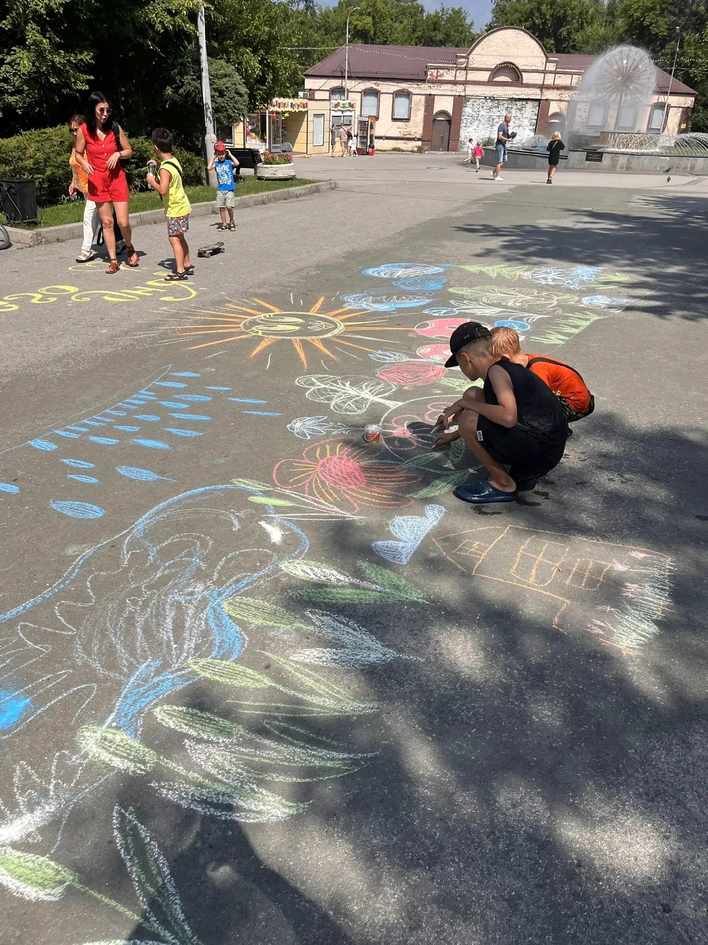 🎨 Разукрась мир яркими красками