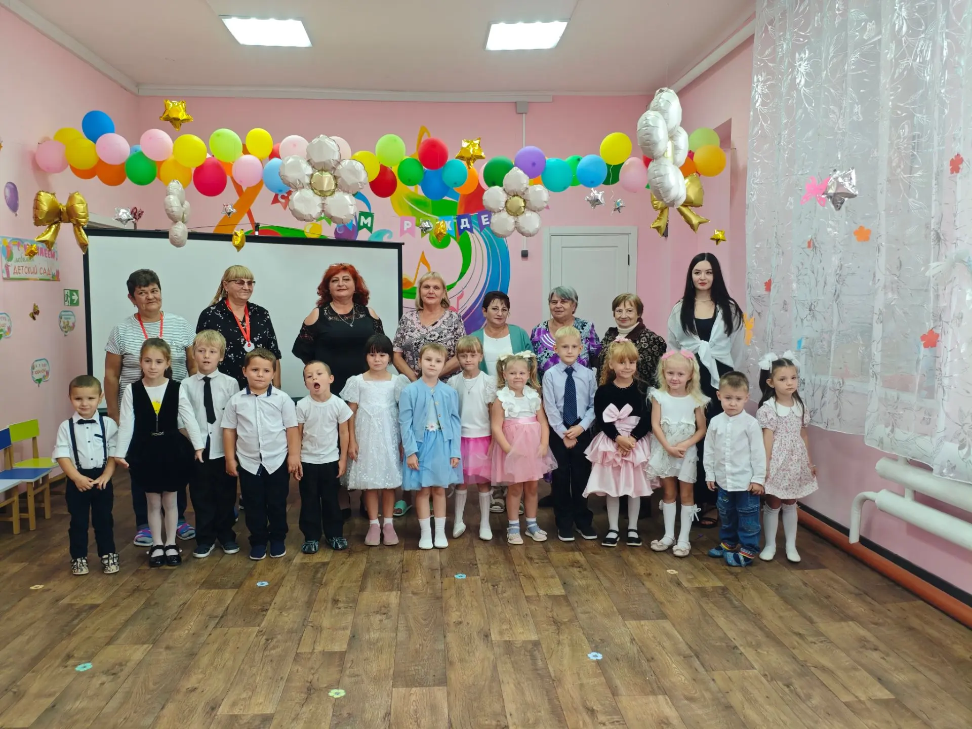 🎈 Наш детский сад празднует день рождения! 🎈