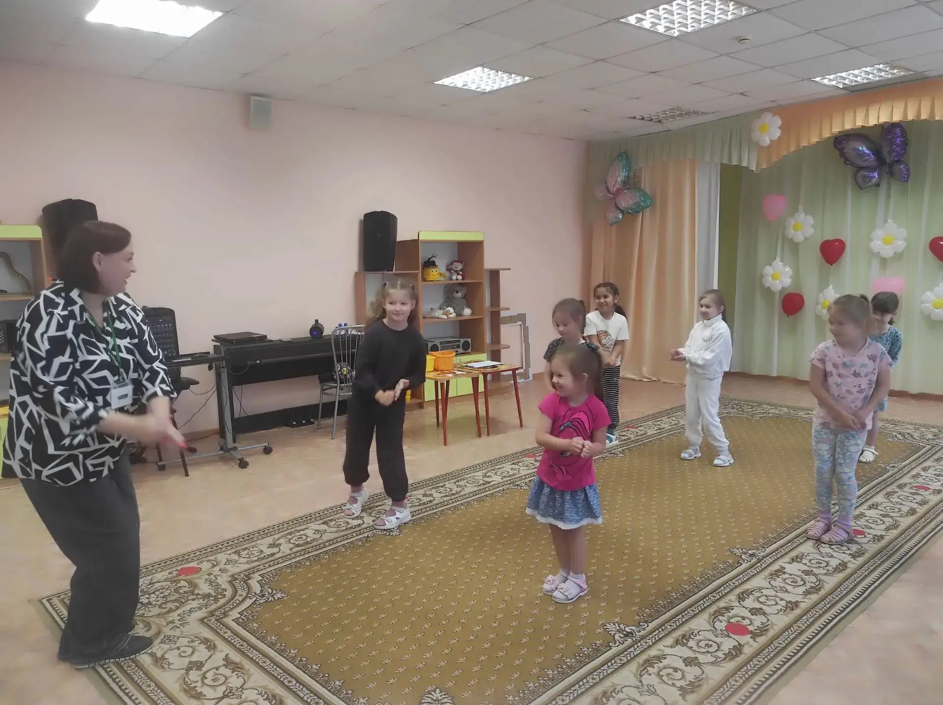 Дошкольное отделение д. Решоткино
Сегодня у нас в гостях был сотрудник Решоткинской сельской библиот