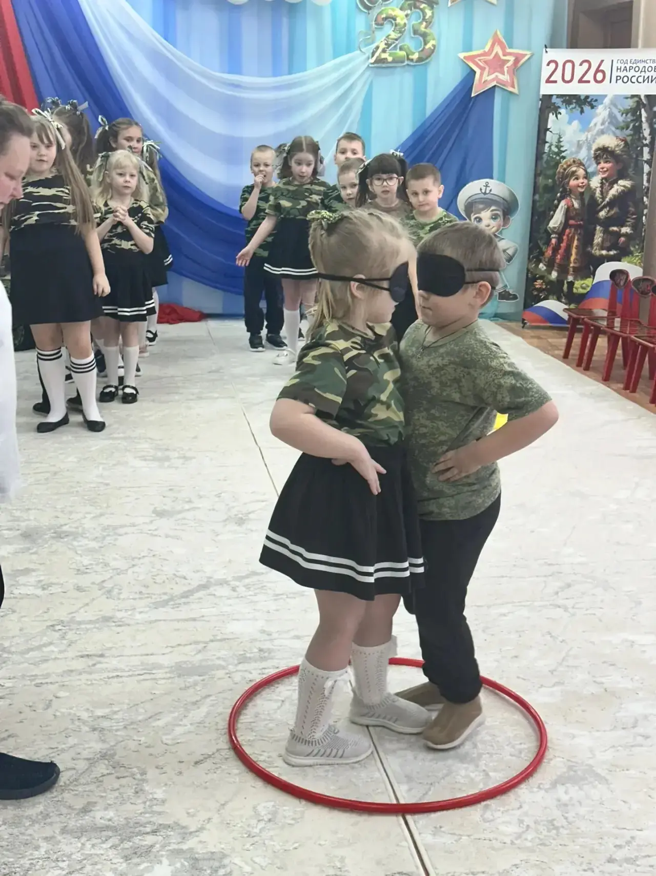 Развлечение в подготовительных группах «Совушки» ( восп. В.А.Сироткина , О.В.Долинина) ...