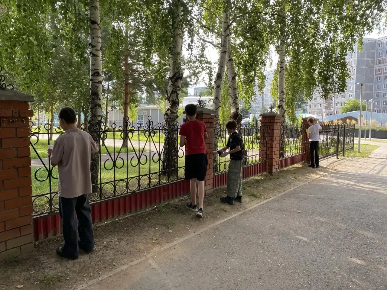 🎉 Трудовая неделя 8 «А»: готовим школу к учебному году! 🎉