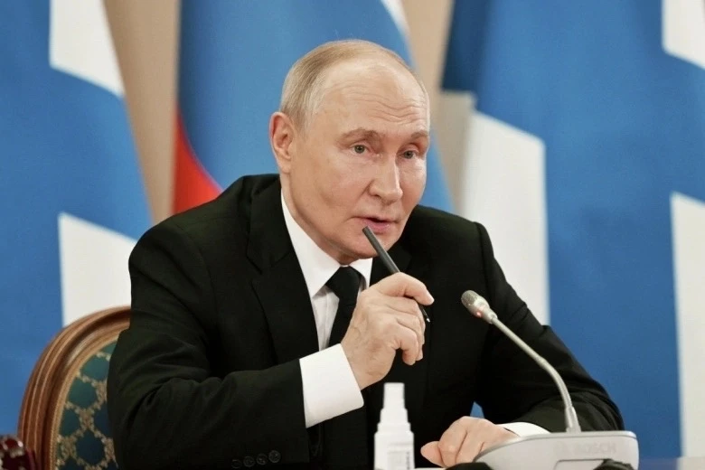 ❗️Путин дал прогноз по итогам и срокам окончания СВО. 
 
Глава государства заверил, что спецоперация