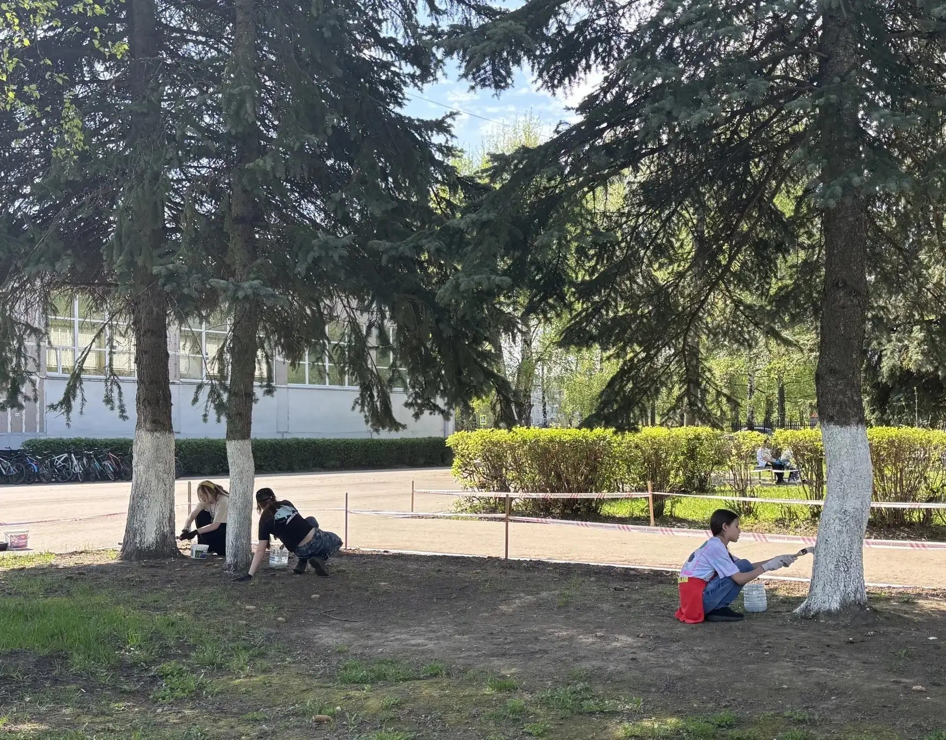 🤝 КОМАНДА ГИМНАЗИИ в деле: участвуем в «Зелёной весне ‑ 2026»! 🌱   ☀Тёплый майский день стал отличны
