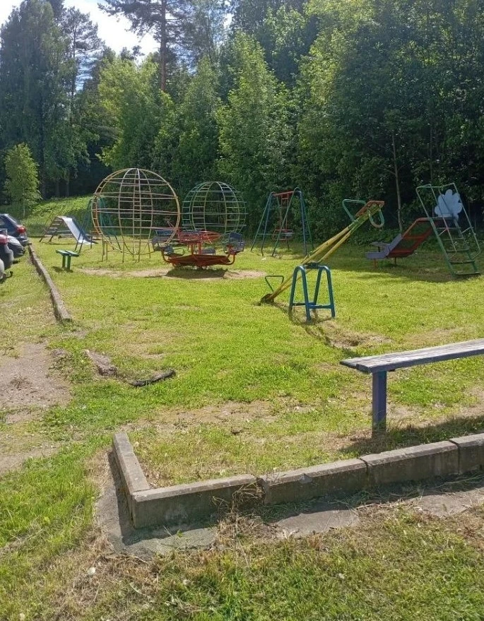 🌿 Покос травы во дворах продолжается 🌿