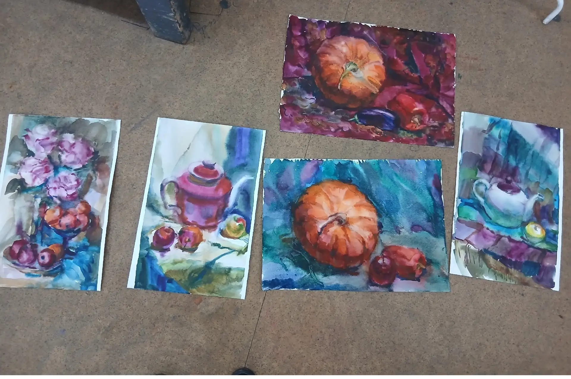 🎨 Постигая тонкости профессии  🔹 В Суздальском филиале СПбГИК преподаватель высшей категории Елена М
