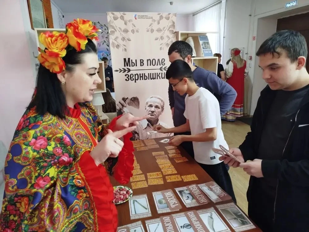 17.04.2026 учащиеся и классные руководители 7А, 7Г и 6Д классов посетили  самую атмосферную ночь год