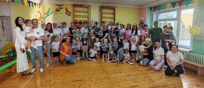 Стоит в поле теремок... Эти слова  известной сказки "Теремок" все мы с детства помним. ...