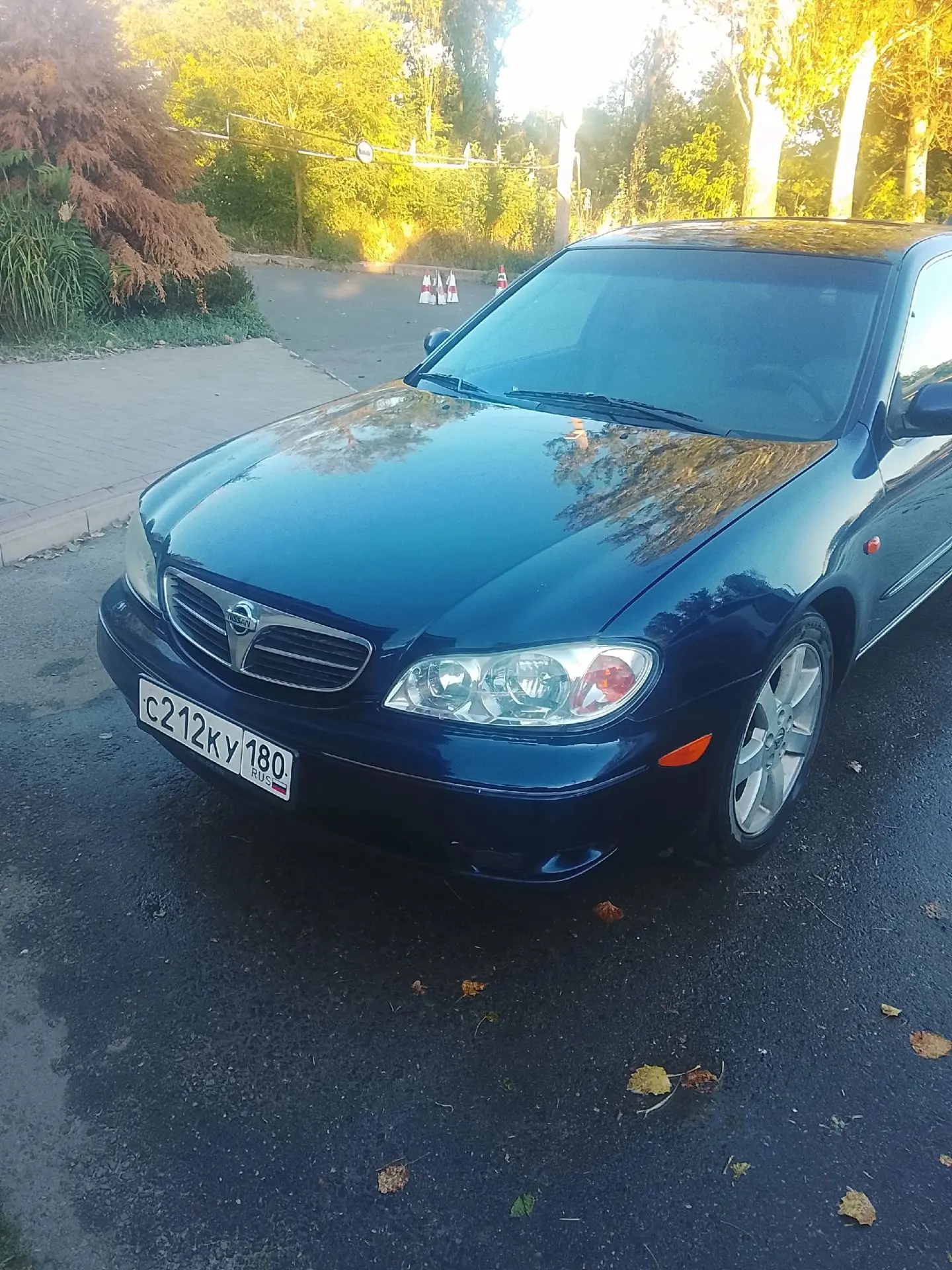 Продам нисан максима 2001г. 2.0 акпп машина обслужена, люк работает электро сиденья эле...