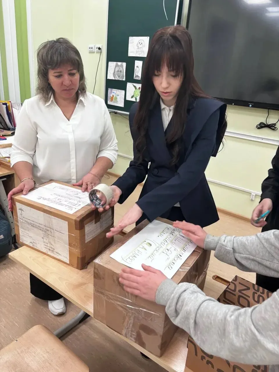 Эстафета Добра и Надежды для наших Защитников Отечества  В очередной раз наша школа становится центр
