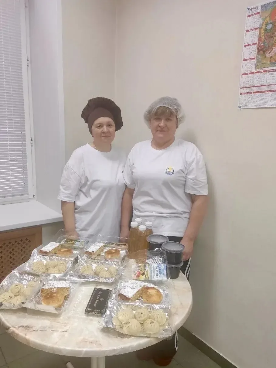 Сотрудники Городского комбината школьного питания работают в госпиталях и поддерживают наших бойцов,