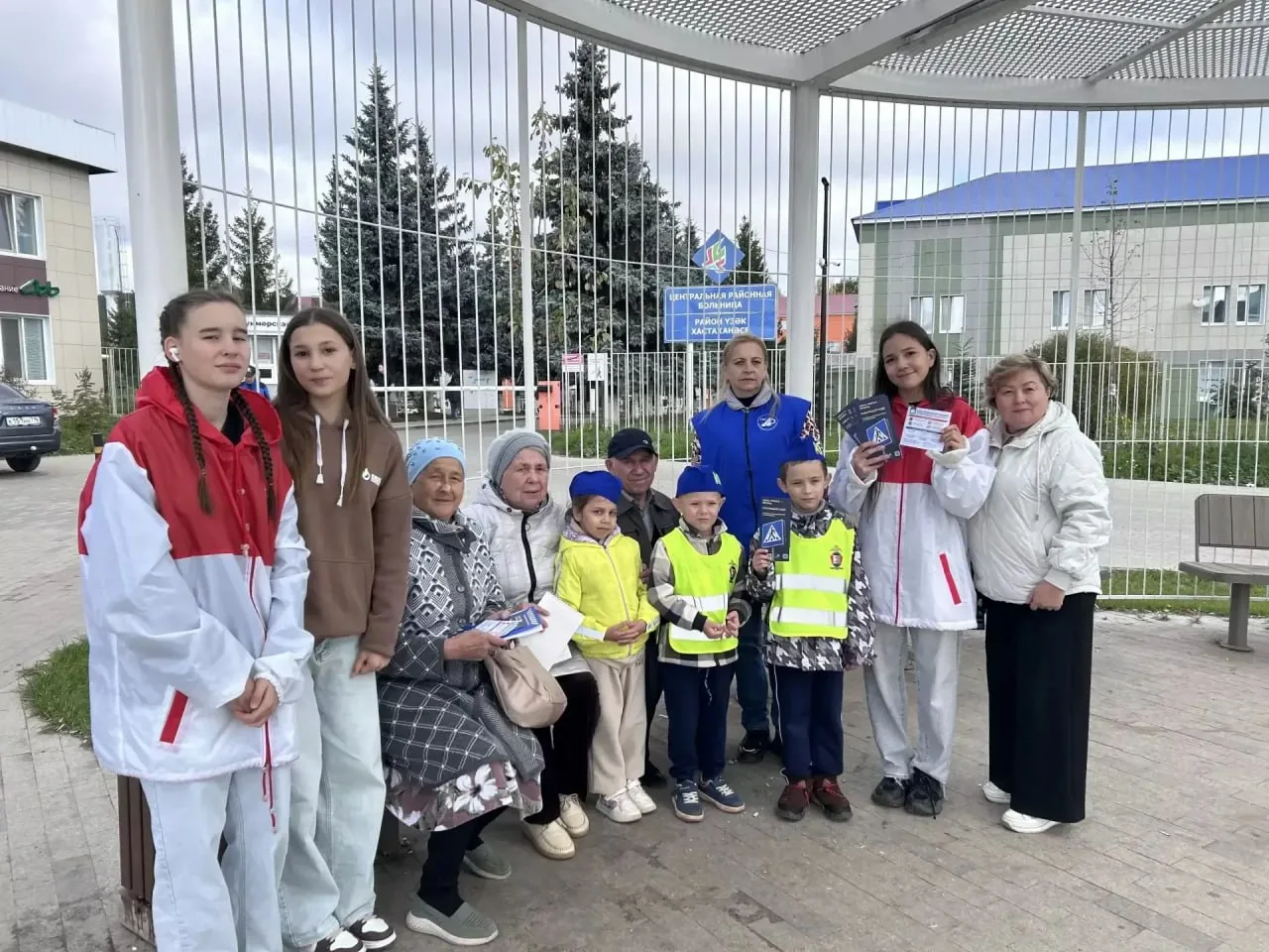 🚦 В Кукморе пожилым напомнили о безопасности на дорогах