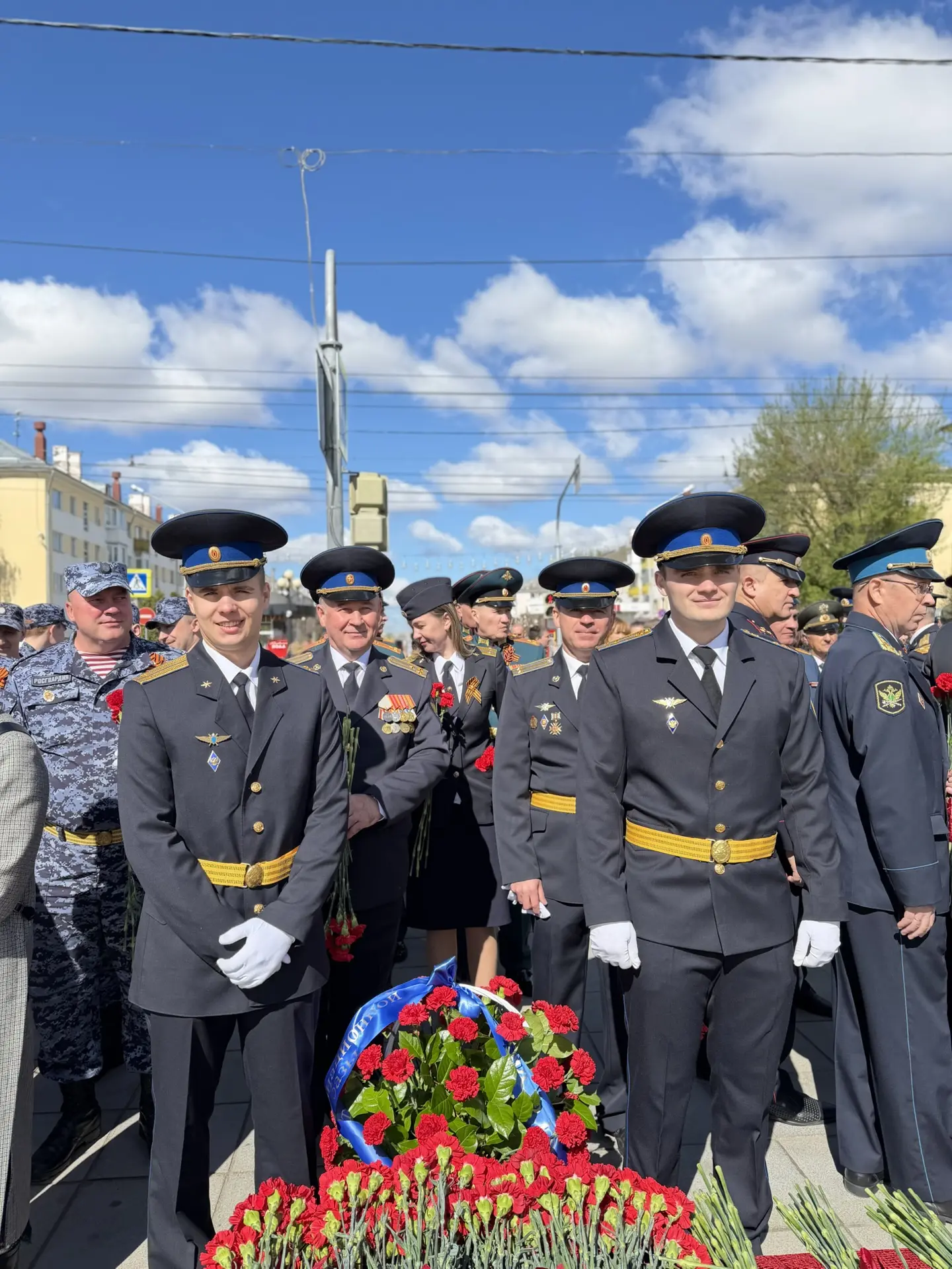 🇷🇺9 Мая – праздник, который объединяет поколения и наполняет наши сердца гордостью!  Сегодня мы покл