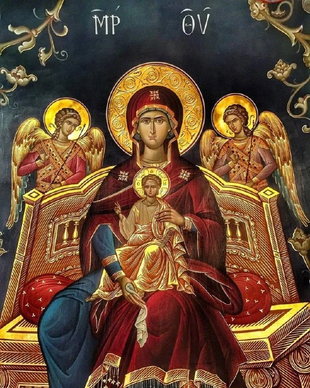 Не унывайте в вашей жизни, не впадайте в отчаяние, не предавайтесь пустым слезам: мы — не одиноки, п