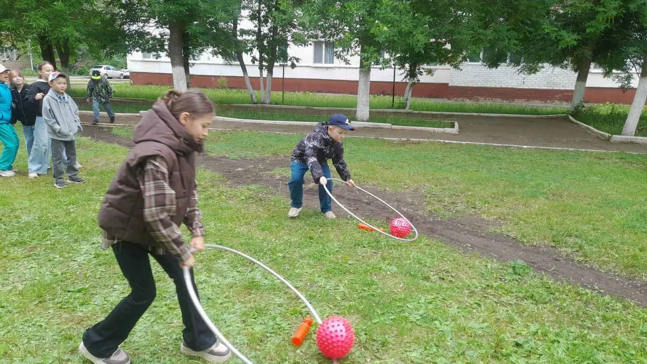 Сабантуй бәйрәме − татар халкының иң олы бәйрәмнәренең берсе. Ул − хезмәт һәм дуслык бә...