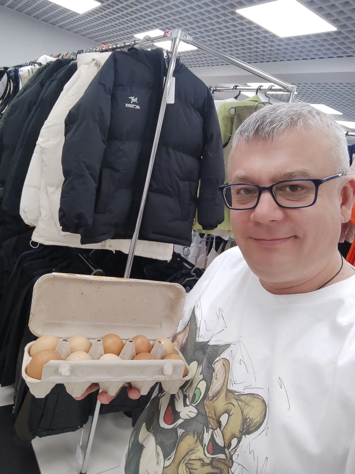 А ещё мои дорогие покупатели угощают меня разными вкусняшками. Сегодня домашние яйца! С...