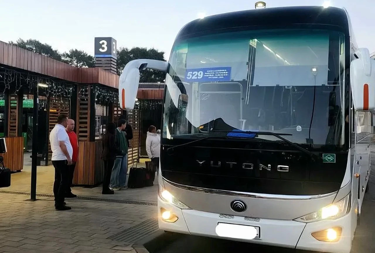 Первый прямой автобус из Охи в Южно-Сахалинск вышел в рейс