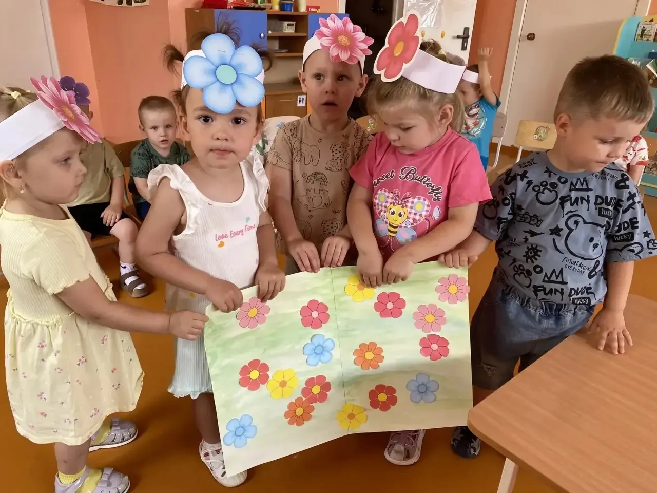 В младшей группе прошло  мероприятие «Цветочное настроение»!