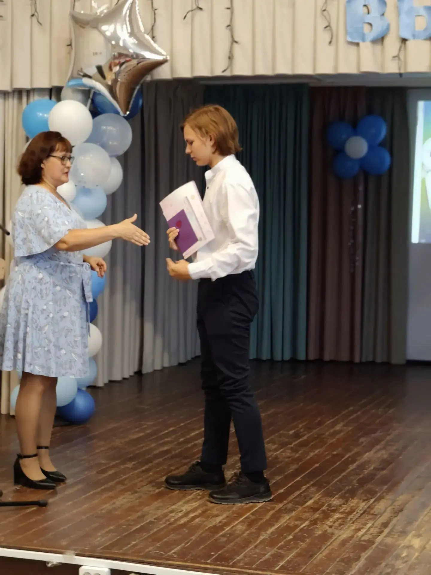 🔔 27 июня в стенах нашей школы состоялось по-настоящему долгожданное и трогательное событие года — 