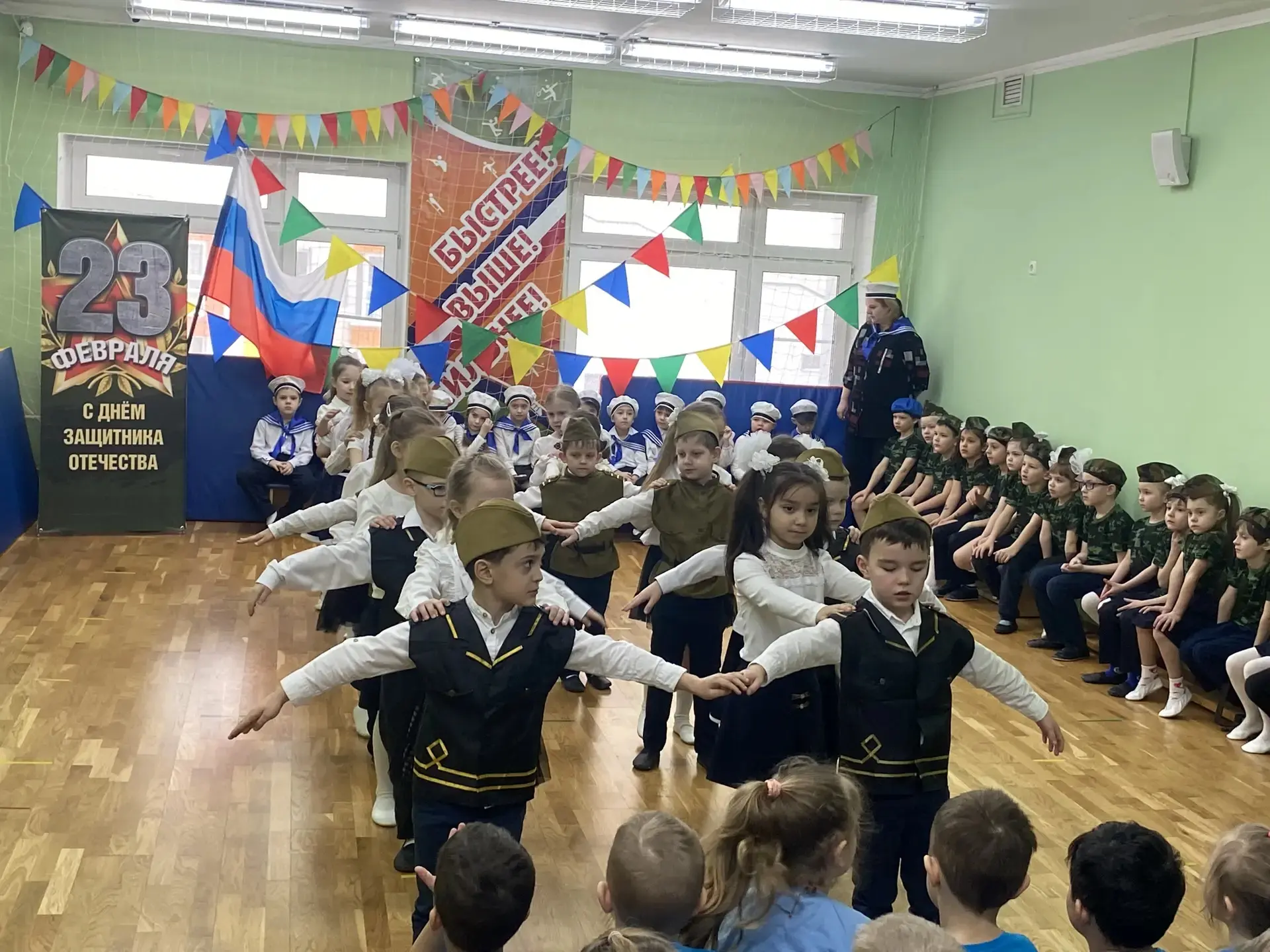 🫡 В дошкольном отделении «Улыбка» Видновской гимназии состоялось грандиозное событие – торжественный