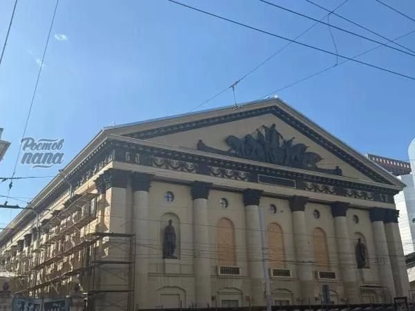 ⚡️ Фасад ростовского цирка обещают завершить в ноябре