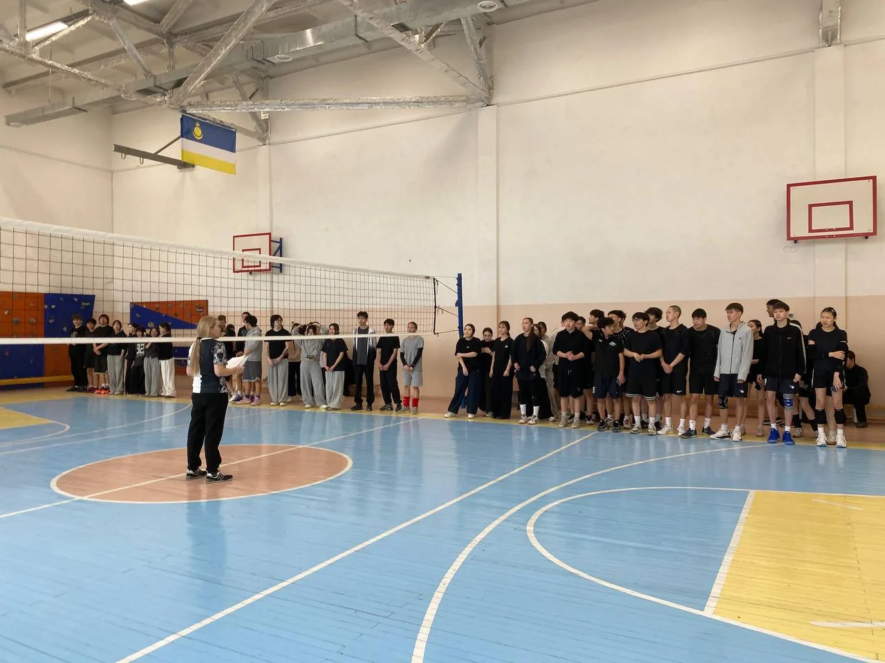 🏐 Волейбольный триумф: итоги спартакиады!  25 марта в рамках школьной спартакиады прошли захватывающ