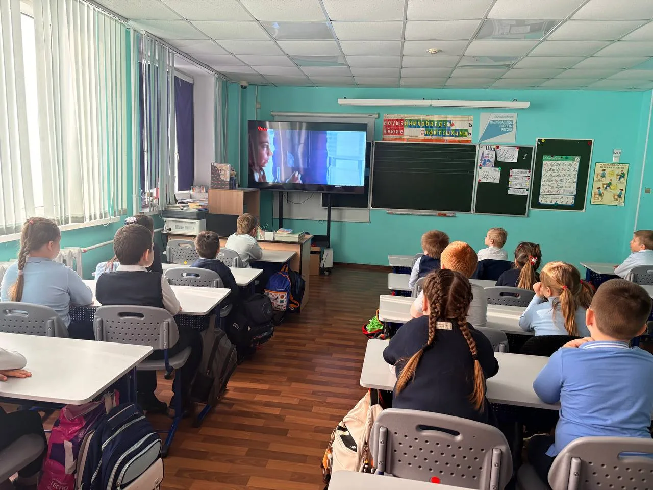 🎬 В лицее прошел Всероссийский кинопоказ, посвященный прорыву блокады Ленинграда.  В течение месяца 