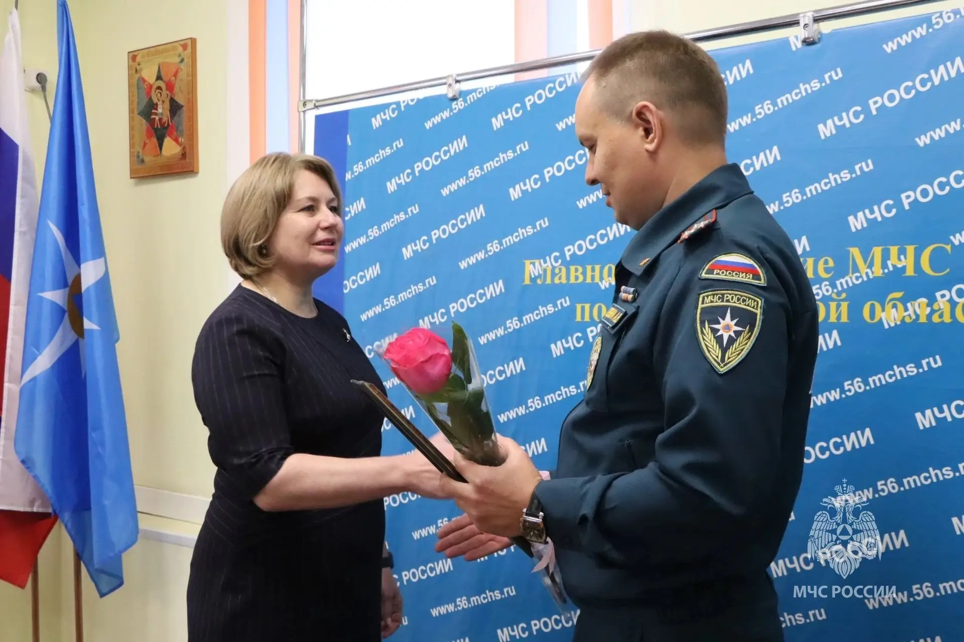 94 года на страже безопасности: в региональном МЧС прошли торжественные награждения!