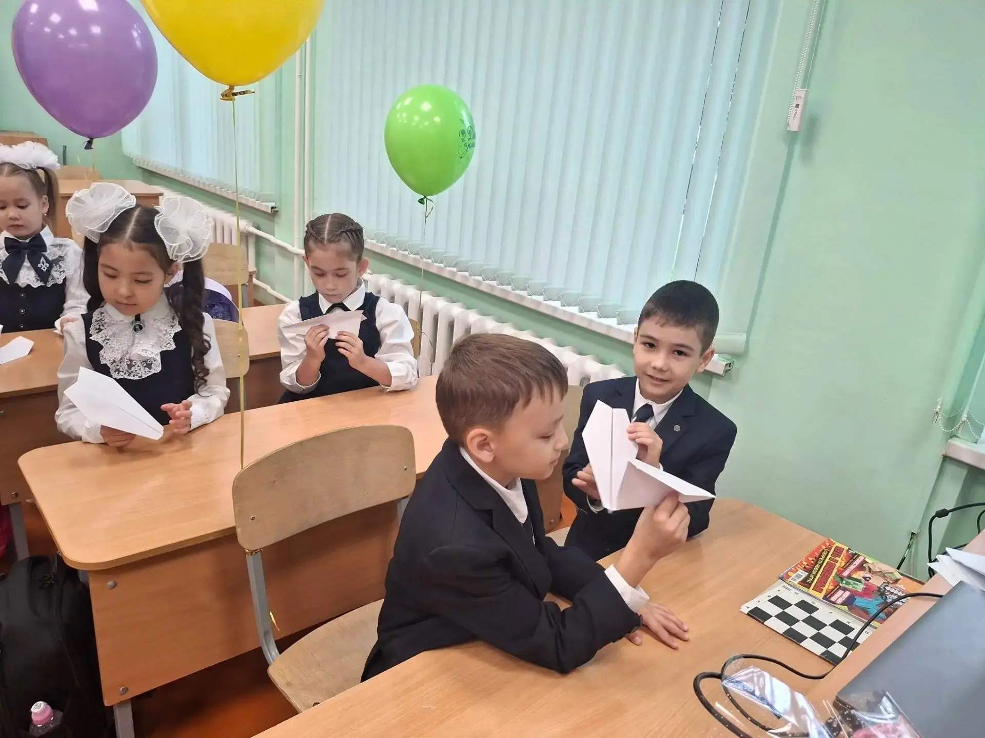 «Киләсәк самолеты» — изге йола
