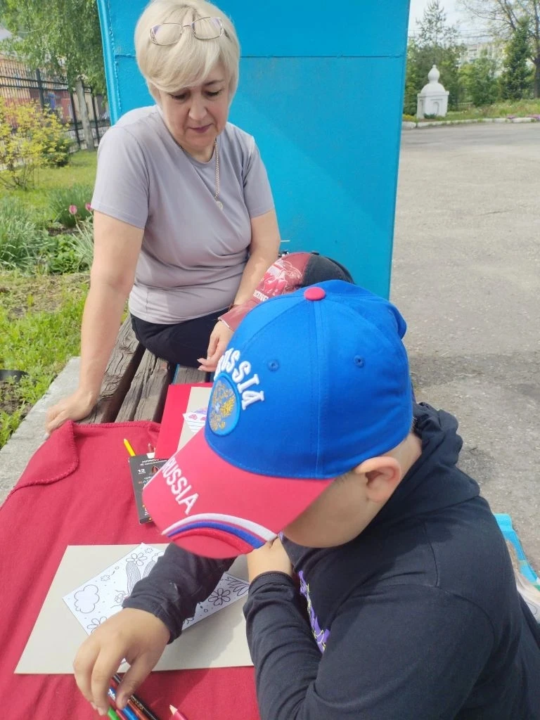 #ПРОЛето

🎉Каникулы набирают обороты! Продолжают работу дворовые площадки, где дети могут проявить 